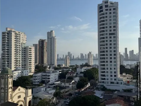 Apartamento de 3 habitaciones Edificio Bambu Club House